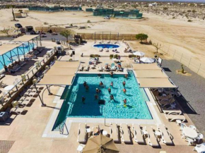 2 bed 2bath - family vacation home in beach resort